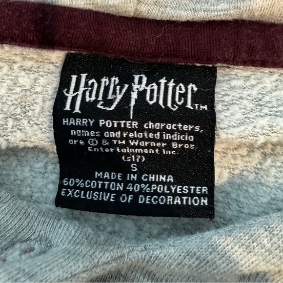 Harry Potter Long Sleeve Hoodie with Kangaroo Pocket - Picture 5 of 5